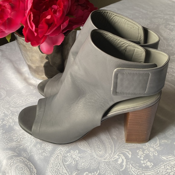 Vince Ankle Open Toe Bootie - Picture 2 of 6